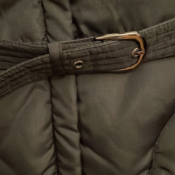 Roots winter jacket. Size small. - Picture 5 of 11